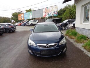 OPEL ASTRA J 1.6 Enjoy Végig vezetett szervizkönyv! Friss műszaki!!