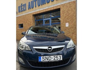 OPEL ASTRA J 1.6 Selection NAPFÉNY TETŐ/ÜLÉS-FŰTÉS/NAVI