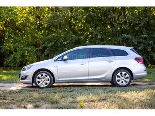 OPEL ASTRA J 1.6 Start-Stop Cosmo