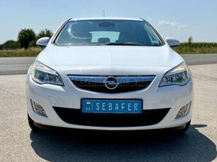 OPEL ASTRA J 1.7 CDTI Cosmo 1TULAJ-TEMPOMAT-MULTIKORMÁNY-FÉLBŐR-ESŐSZENZOR-ALUFELNI