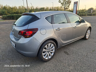 OPEL ASTRA J 1.7 CDTI Cosmo