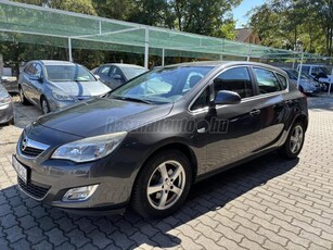 OPEL ASTRA J 1.7 CDTI Cosmo SZÉP ÁLLAPOT!