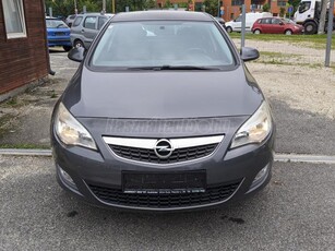 OPEL ASTRA J 1.7 CDTI Enjoy