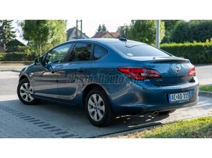 OPEL ASTRA J Sedan 1.4 T Enjoy EURO6