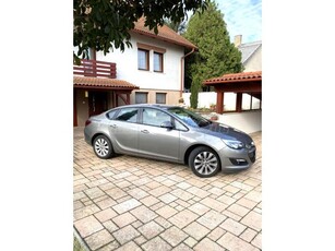 OPEL ASTRA J Sedan 1.4 T Enjoy EURO6