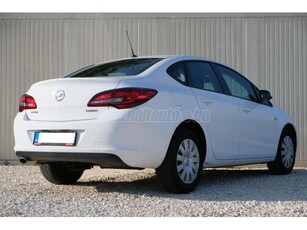 OPEL ASTRA J Sedan 1.4 T Start-Stop Enjoy EURO6 MAGYAR// 1évEXTRAGARANCIA// FÉLBŐR// TEMPOMAT//