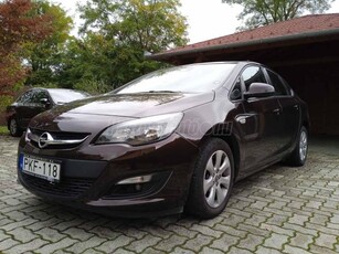 OPEL ASTRA J Sedan 1.6 Enjoy EURO6