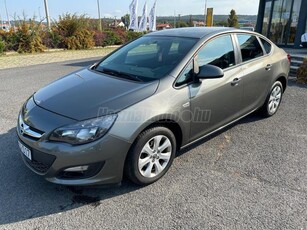 OPEL ASTRA J Sedan 1.6 Enjoy EURO6 MAGYARORSZÁGI. AZONNAL ELVIHETŐ