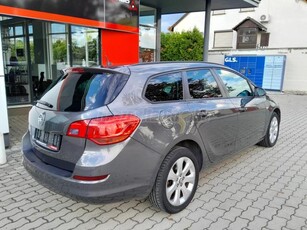 OPEL ASTRA J Sports Tourer 1.4 T Enjoy KÉTZÓNÁS DIGIT KLÍMA_ÜLÉSFŰTÉS_PDC_TEMPOMAT_FRISS MŰSZAKI