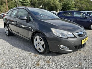 OPEL ASTRA J Sports Tourer 1.4 T Enjoy +SZERVIZKÖNYV+TEMPOMAT+145E.KM+