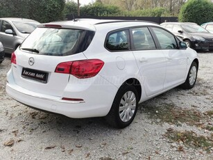 OPEL ASTRA J Sports Tourer 1.6 Business EURO6 124Ekm. megkímélt állapotban