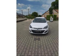 OPEL ASTRA J Sports Tourer 1.6 CDTI EcoFLEX Start-Stop Drive