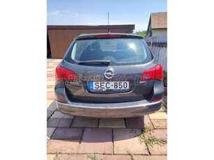 OPEL ASTRA J Sports Tourer 1.6 CDTI Start-Stop Cosmo