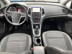 OPEL ASTRA J Sports Tourer 1.6 Cosmo EURO6 NAVIGÁCIÓ.ELSŐ-HÁTSÓ RADAR