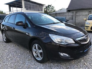 OPEL ASTRA J Sports Tourer 1.7 CDTI Cosmo