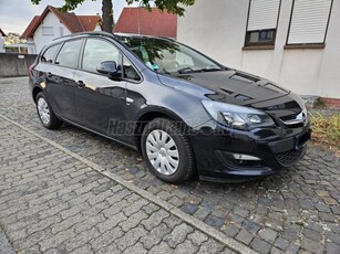 OPEL ASTRA J Sports Tourer 1.7 CDTI Cosmo