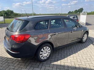 OPEL ASTRA J Sports Tourer 1.7 CDTI Cosmo