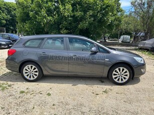 OPEL ASTRA J Sports Tourer 1.7 CDTI Enjoy