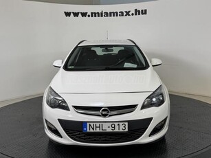 OPEL ASTRA J Sports Tourer 1.7 CDTI Enjoy Vonóhorog. Leinformálható