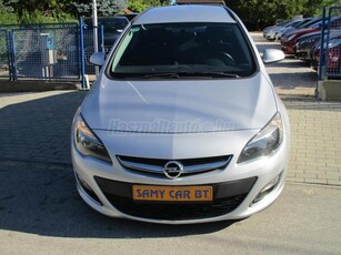 OPEL ASTRA J Sports Tourer 1.7 CDTI Sport Navigáció.Szervízkönyv.Vonóhorog