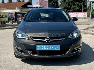 OPEL ASTRA J Sports Tourer 1.7 CDTI Sport XENON-HOLTTÉRFIGYELŐ-NAVI-BŐR-Ü.FŰTÉS-TEMPOMAT-DIGITKLÍMA-PARKRADAR