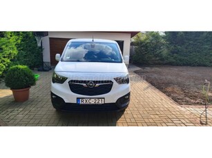 OPEL COMBO Cargo 1.5 DTH L1H1 2.0t Enjoy Start&Stop (3 személyes ) Digit Klíma/Ülésfűtés/Fűthető Bőrkormány