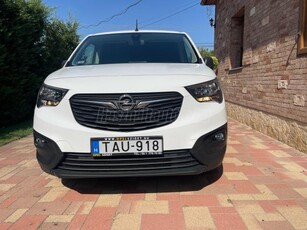 OPEL COMBO Cargo 1.5 DTH L2H1 2.4t Cargo Edition (3 személyes )