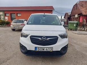 OPEL COMBO Cargo 1.5 DTH L2H1 2.4t Selection Start&Stop (3 személyes ) Folyamatosan szervizelt!