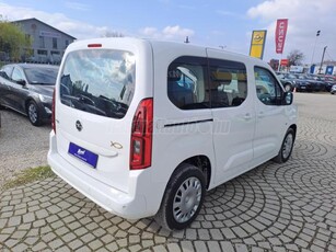 OPEL COMBO Life 1.2 T Edition Plus (7 személyes )