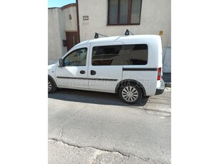 OPEL COMBO Tour 1.7 CDTI Arizona