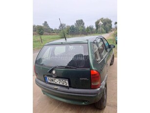 OPEL CORSA B 1.4 16V Swing