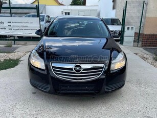 OPEL INSIGNIA 1.6 / Új gumik / Vezetett szervizkönyv / Szívó benzines /