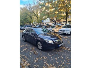 OPEL INSIGNIA 1.8 Cosmo