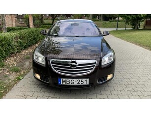 OPEL INSIGNIA 2.0 CDTI Cosmo M.O.-i.GAR.KM.BI-XENON.NAVI.BŐR-BELSŐ.KITŰNŐ-ÁLLAPOT.VÉGIG-VEZETETT-SZKÖNYV