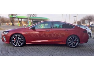 OPEL INSIGNIA Grand Sport 2.0 T AWD GSi (Automata) Vezetett szerviz könyv / 1. Tulajtól !