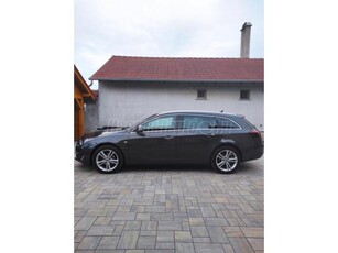 OPEL INSIGNIA Sports Tourer 2.0 CDTI Cosmo