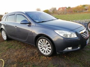 OPEL INSIGNIA Sports Tourer 2.0 CDTI Cosmo