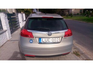 OPEL INSIGNIA Sports Tourer 2.0 CDTI Cosmo