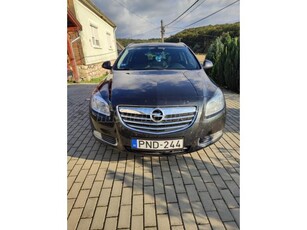 OPEL INSIGNIA Sports Tourer 2.0 T Sport