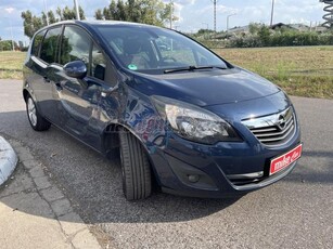 OPEL MERIVA 1.7 CDTI Active KM.GARANCIA! TEMPOMAT! D.KLÍMA! 8 LÉGZSÁK! ALUF! ÜLÉS ÉS KORMÁNYFŰTÉS! SZERVIZK!