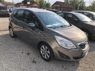 OPEL MERIVA B 1.4 Cosmo Megkímélt.Szép autó!