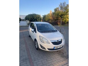 OPEL MERIVA B 1.7 CDTI Design