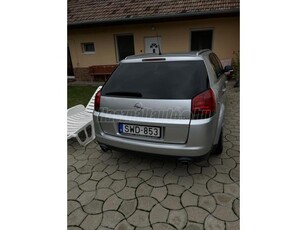 OPEL SIGNUM 2.2 Cosmo