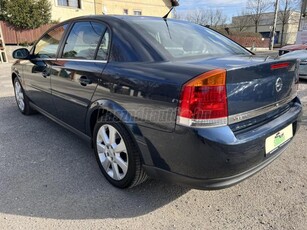 OPEL VECTRA 2.2 Elegance (Automata) 52e KM! Kamera. Radar. Ülésfűtés - FIX ÁR!