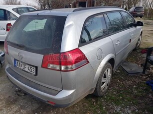 OPEL VECTRA C Caravan 1.9 CDTI Cosmo (Automata)