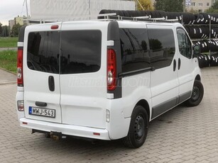 OPEL VIVARO 2.0 CDTI L1H1 2.7t Szkönyv-Vonóhorog