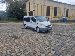 OPEL VIVARO 2.5 CDTI L1H1 2.9t MTA Hófehérke kilenc nem törpének