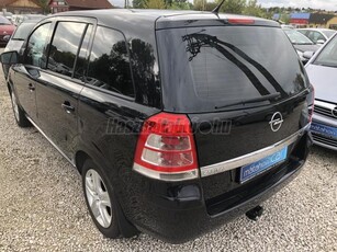 OPEL ZAFIRA B 1.8 Cosmo Szép. megkímélt