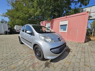 PEUGEOT 107 URBAN 1.0 5 AJTÓS.KEVÉS KM!!PÁPÁN A FURGONNÁL!!