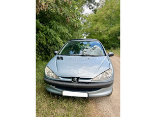 PEUGEOT 206 1.1 Color Line